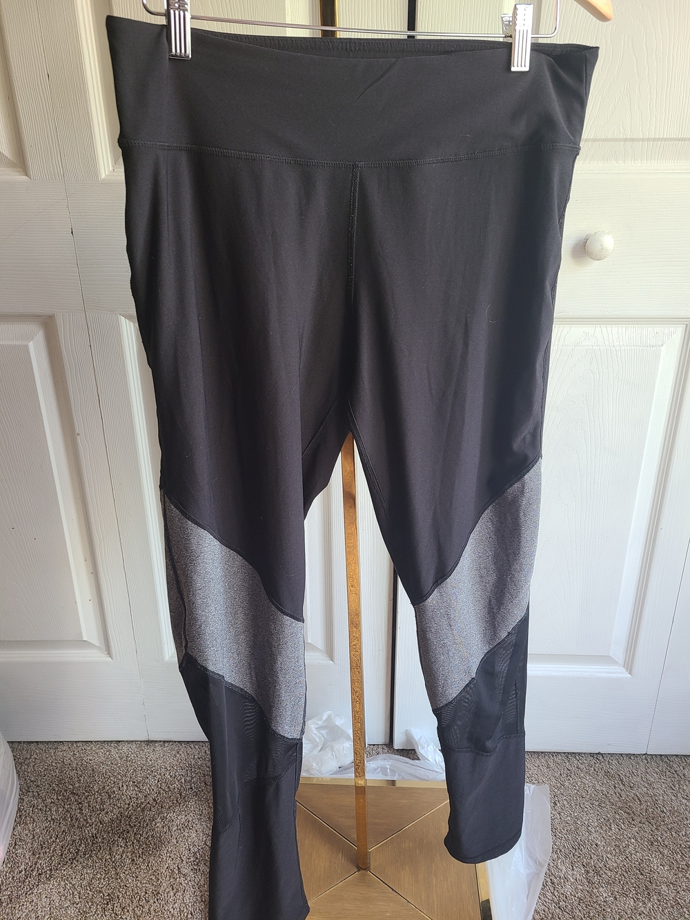 Black High-Waist Women's Active Leggings with Heather Gray Panels